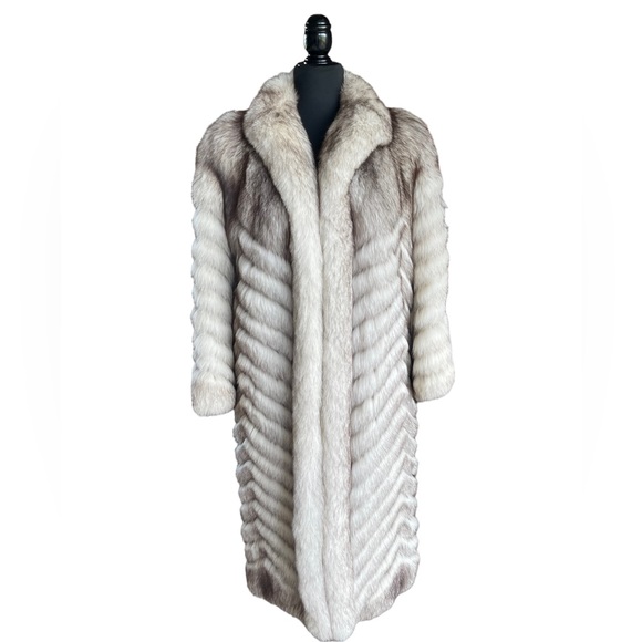 SOLD - Picture 1 of 9